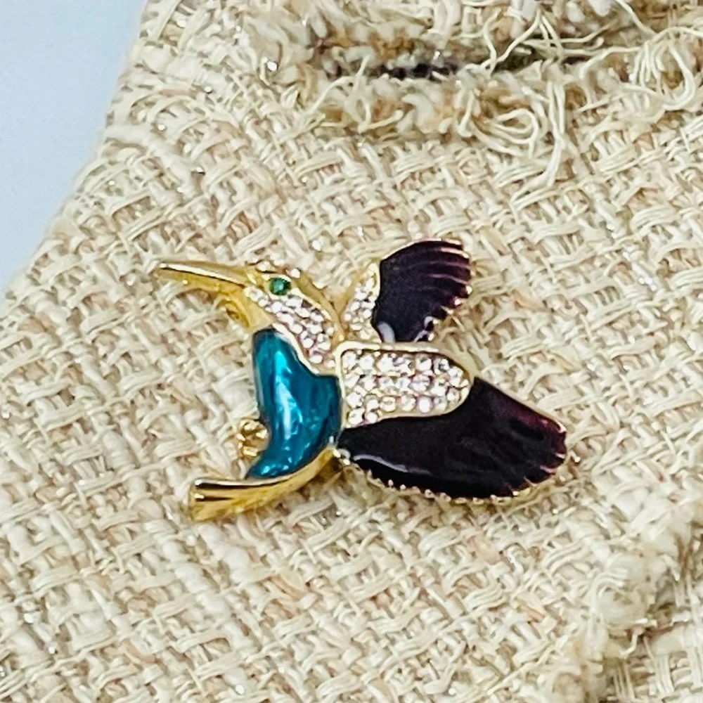 Vintage Mini Hummingbird Brooche